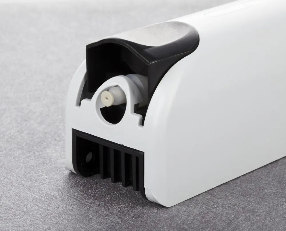 Vægmonteret bruse dispenser