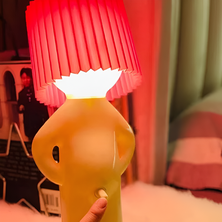 Bordlampe - Kreativ lille genert dreng LED lampe