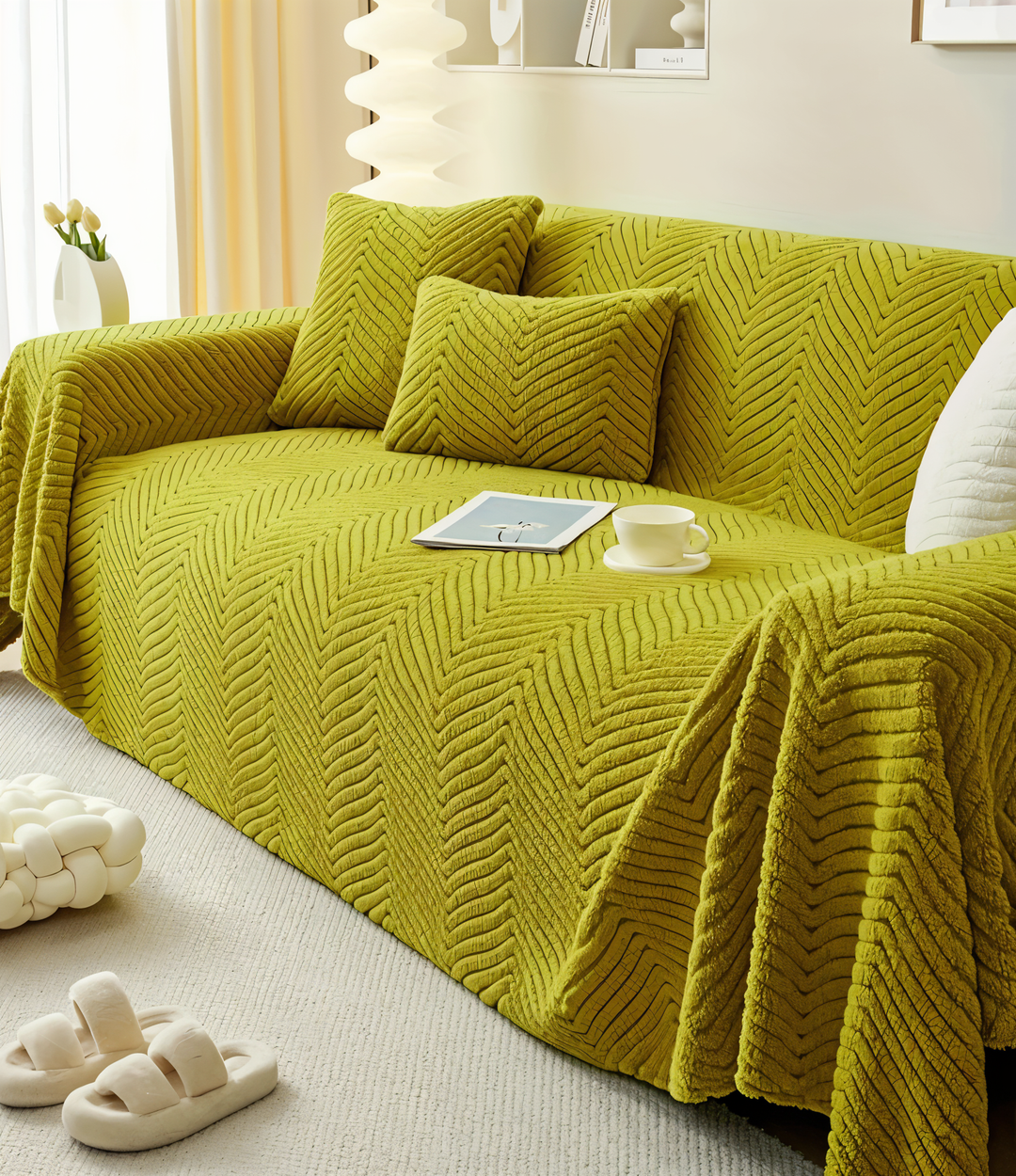 LuxuraWrap Sofa Cover – Skridsikker, kæledyrsvenlig sofa beskyttelse