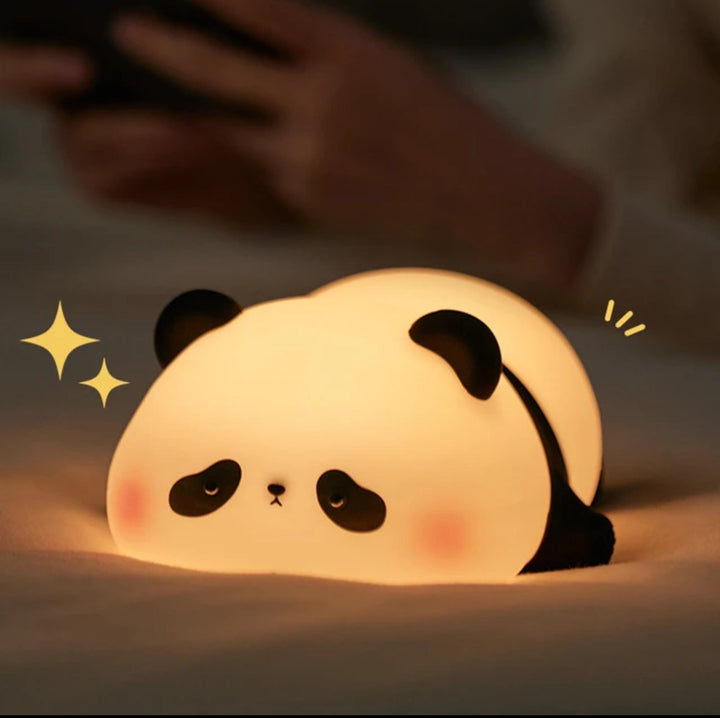 CuddlePanda Natlys - farverig LED Panda til børn