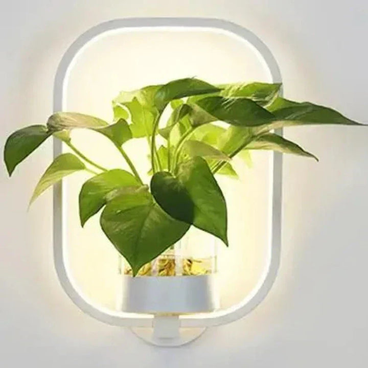 Lysestage - Plante Væglampe