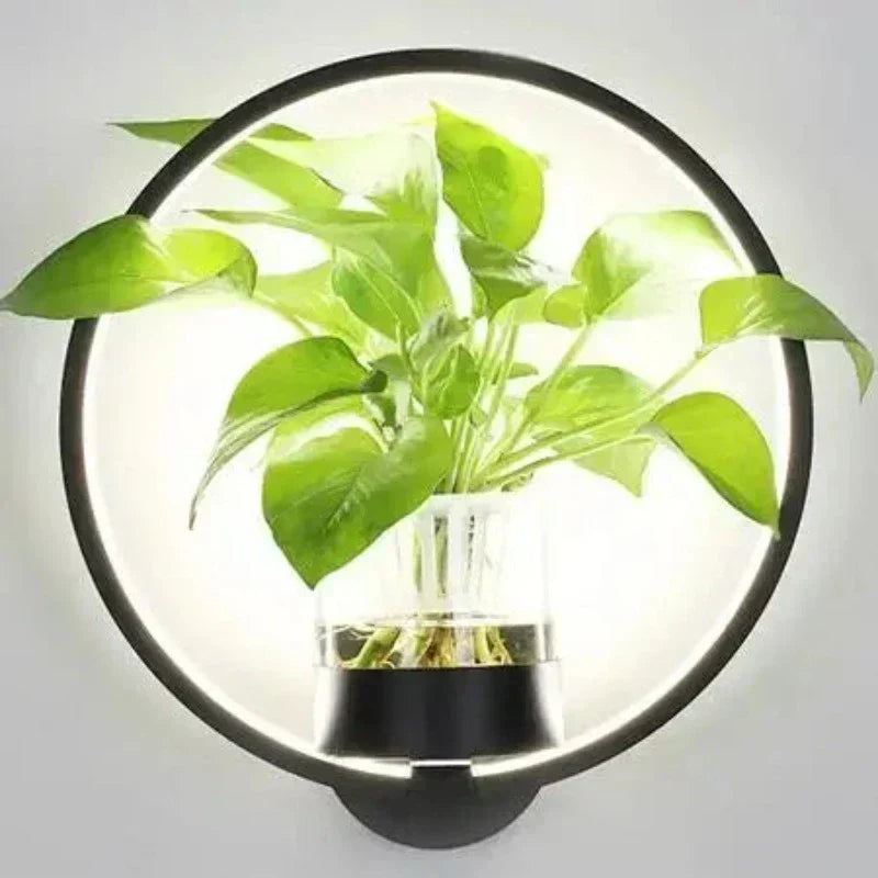 Lysestage - Plante Væglampe