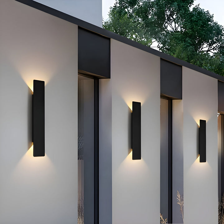 Lys - Moderne vejrbestandig LED væglampe lavet af aluminium til udendørs brug