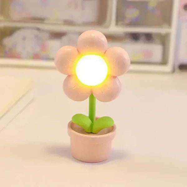 Sød Blomst Natlampe til Børn – LED Bordlampe i Blomsterdesign til Børneværelset