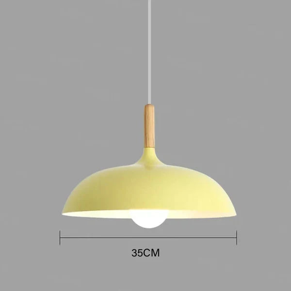 NordicOak – Loftlampe lavet af nordisk eg