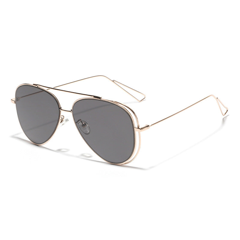 Kvindernes retro aviator solbriller med sølvmetalramme og spejlede linser