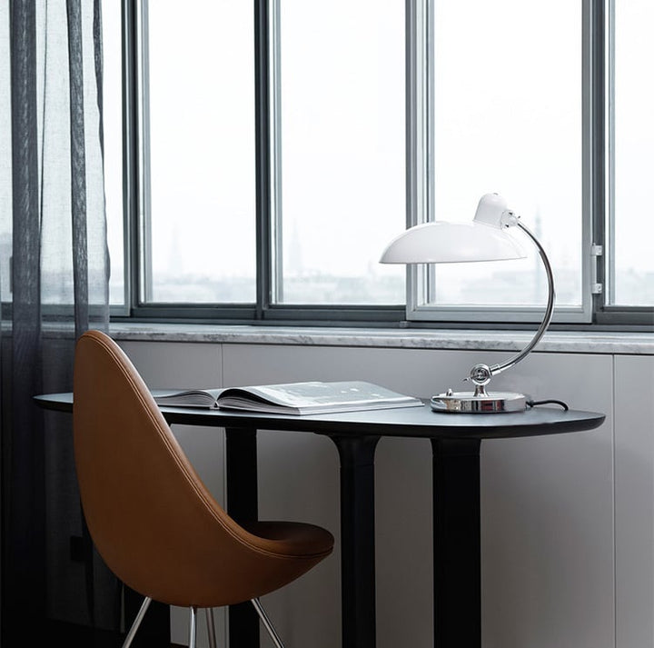 Bauhaus KI Classic Bordlampe Replica