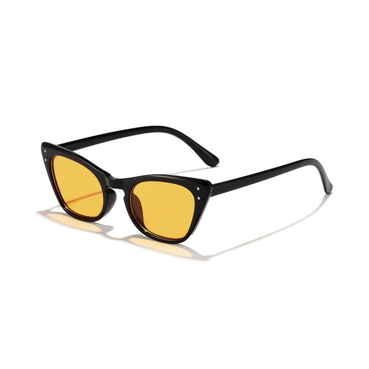 Dame Cat-Eye Solbriller med Spejlelinser og Stilfuld Ramme