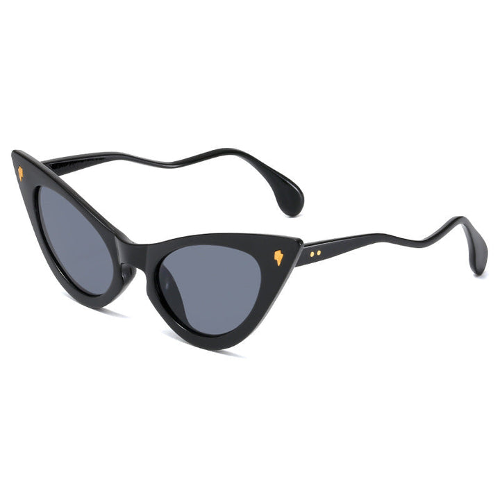 Kvinders Cat-Eye Solbriller med Spejl Linser og Elegant Detalje