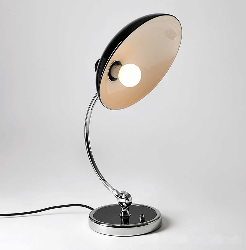 Bauhaus KI Classic Bordlampe Replica