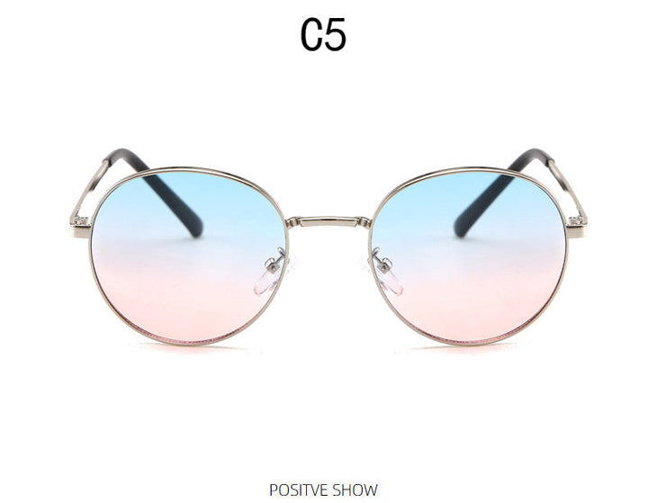 Kvindernes fashionable solbriller med spejlet gradient
