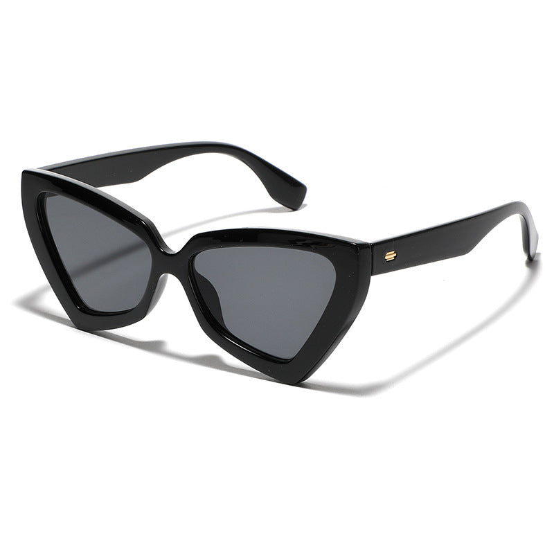 Kvinders Cat-Eye Solbriller med Spejl Linser og Robust Ramme