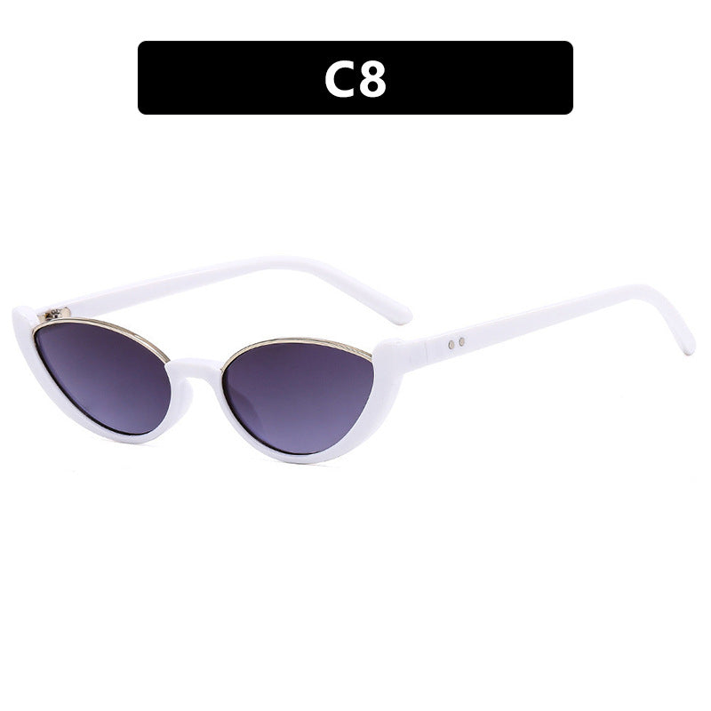Dame Cat-Eye Solbriller med Spejl-linser og Elegant Ramme