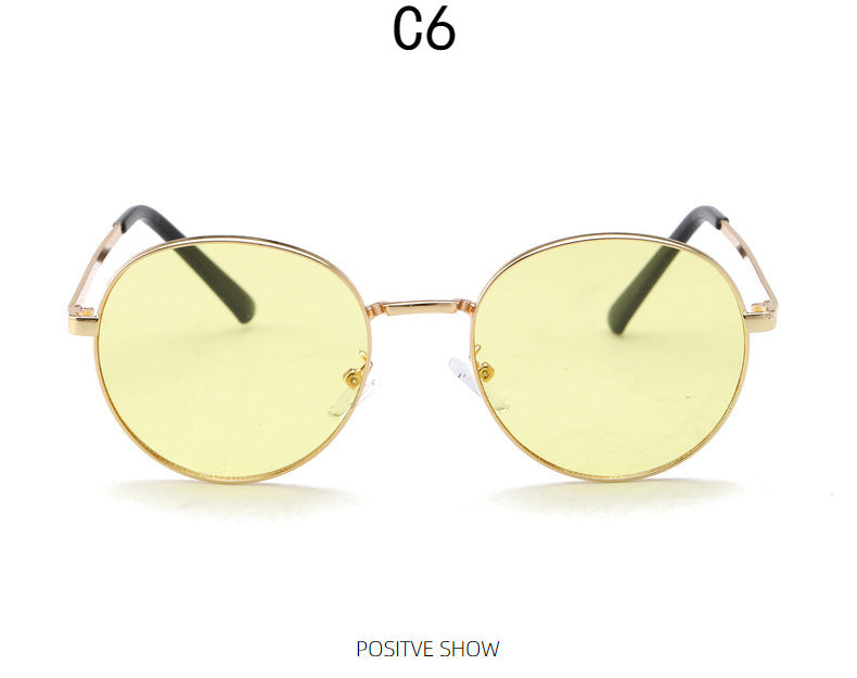 Kvindernes fashionable solbriller med spejlet gradient