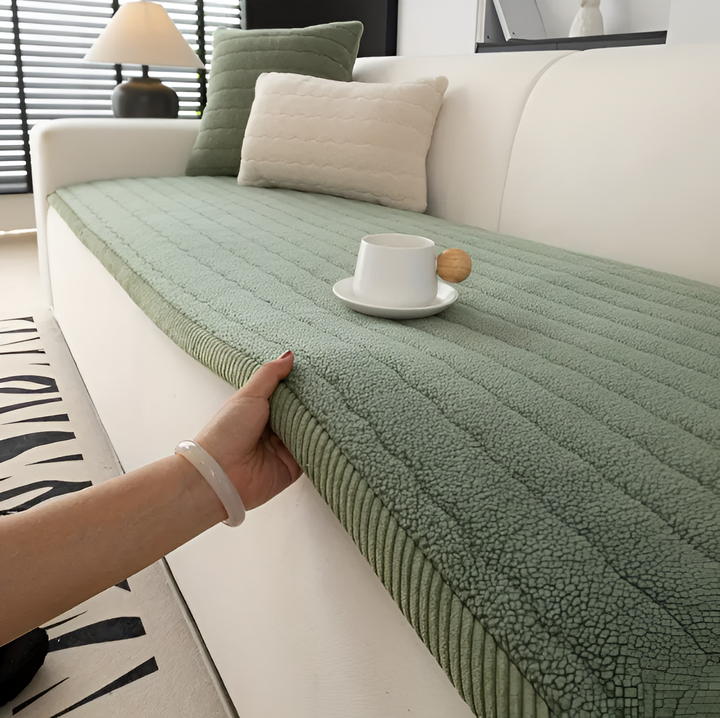 PolyesPlush Skridsikker Sofadække – Dyrevenlig, Maskinvaskbar Sofa Beskytter