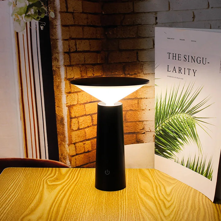 – Moderne Touch Bordlampe med USB