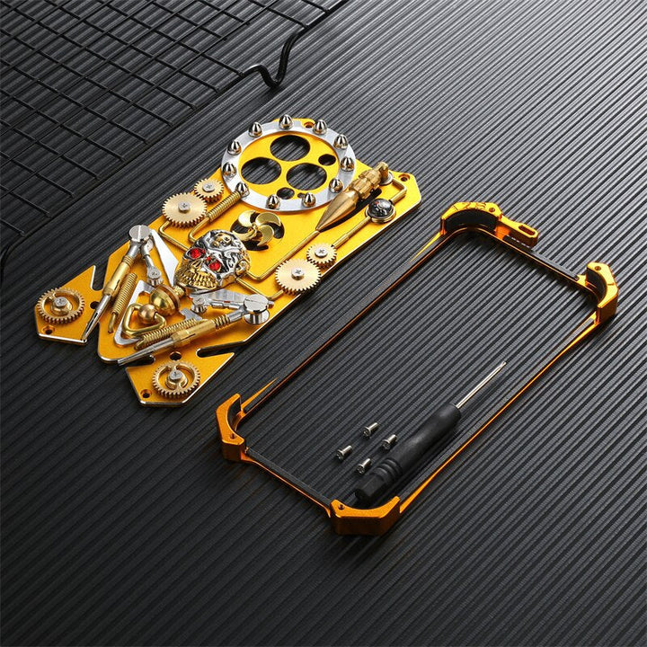Mechanic Skull Cyberpunk Stil iPhone Cover