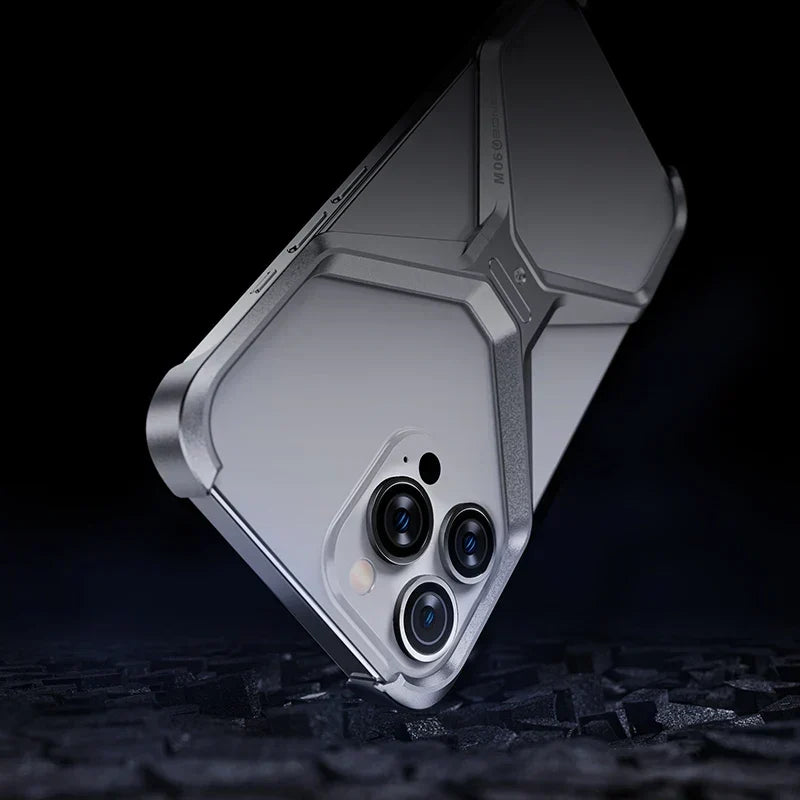 Aftageligt Metal Cool Alloy iPhone Cover