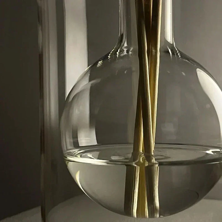 AromaLuxe – Elegant duft diffuser med minimalistisk design til en beroligende atmosfære