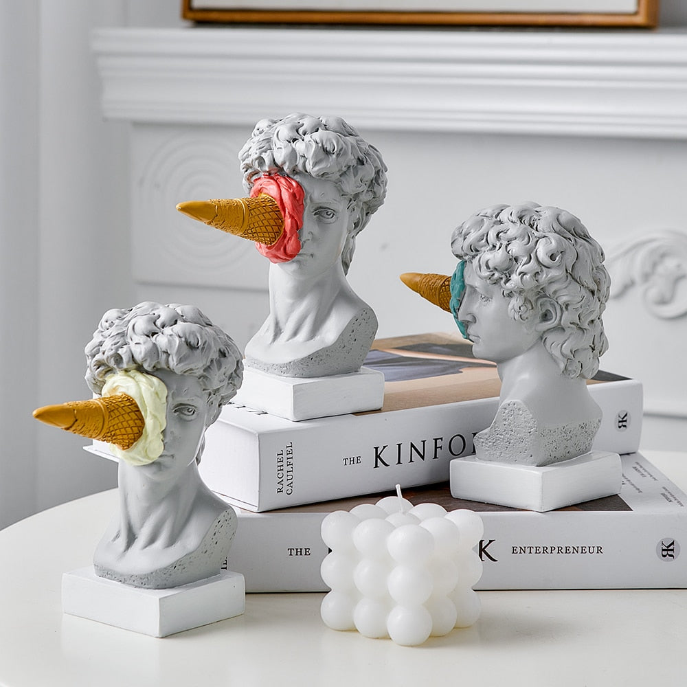 David Figur med Is-sculptur til Hjemmet