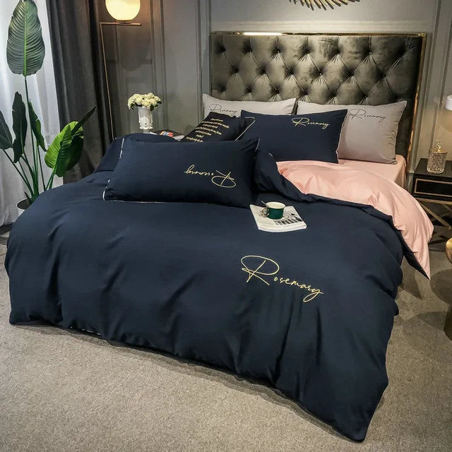EmbroiLux Sengetøj - Elegant luksus dynebetræk med broderedesign