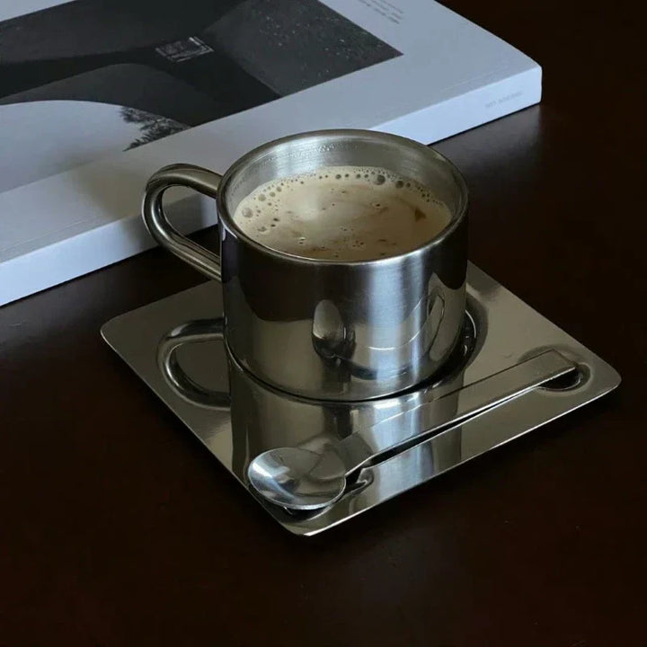 Kaffekop og Bakke i Rustfrit Stål