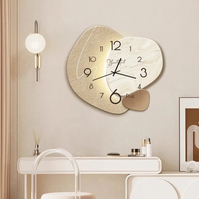 LuxuryClock – Stilfuld ur til stuen