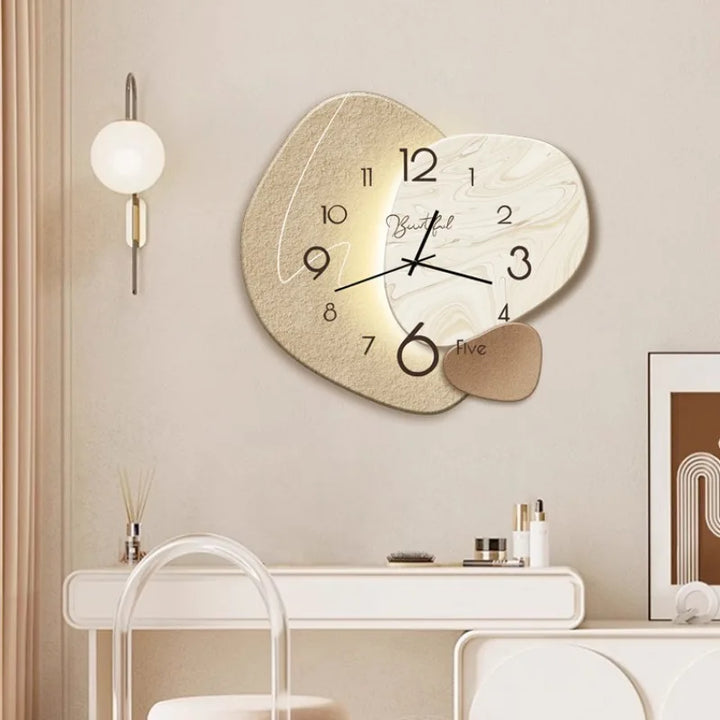LuxuryClock – Stilfuld ur til stuen