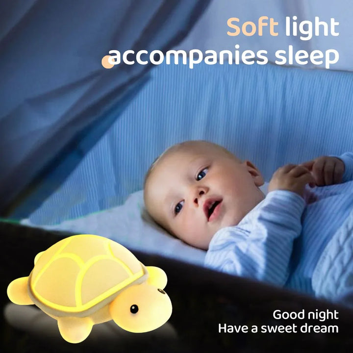 ShellGlow LED Natlampe | Søde Skildpadde | Blødt Silikone | Farveskift &amp; Varmt Lys | USB-C Genopladelig | 10,2 × 15,8 × 6,1 cm