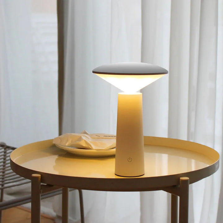 – Moderne Touch Bordlampe med USB