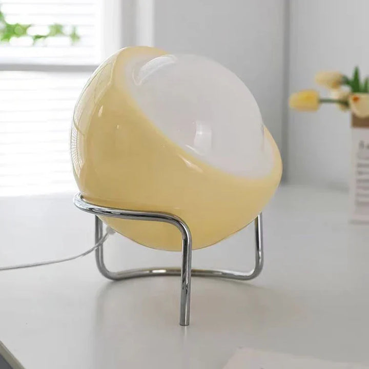 Aurivio Bordlampe | Glas &amp; Rustfrit Stål | Retro-Nordisk Design | LED Natlampe Beige/Orange | Ø21×H25 cm