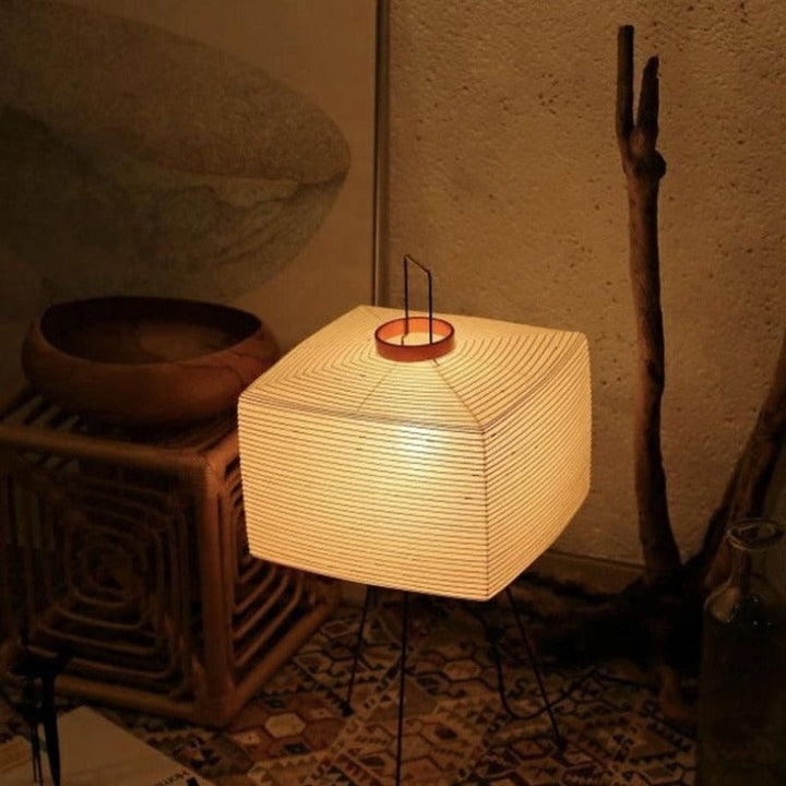 Japansk kreativ papir gulvlampe med stativ