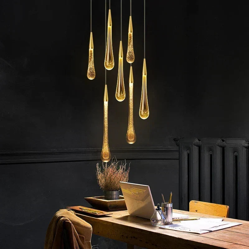 Krystal LED Pendellamper: Perfekt til Soveværelse, Spisestue, Bar - Vanddråbe Lysekrone, Trappe Lampe til Indretning