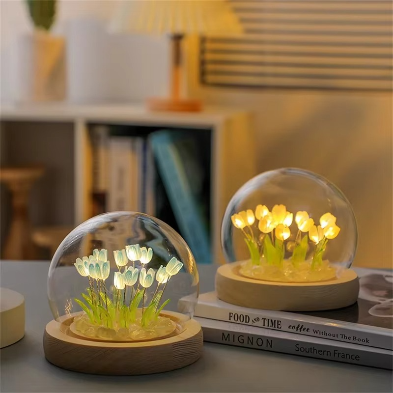 Håndlavet Kunstig Tulipan LED Nattelys Natbordlampe til Soveværelse og Gaveindretning