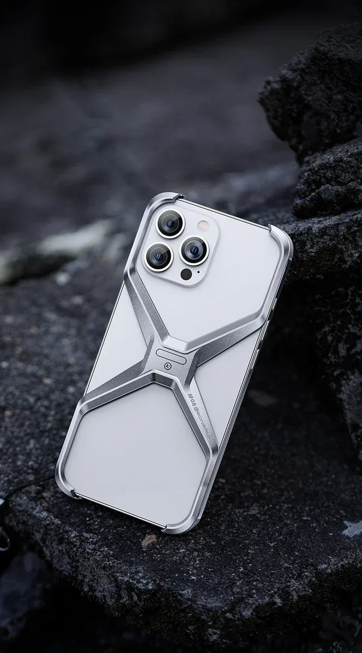 Aftageligt Metal Cool Alloy iPhone Cover
