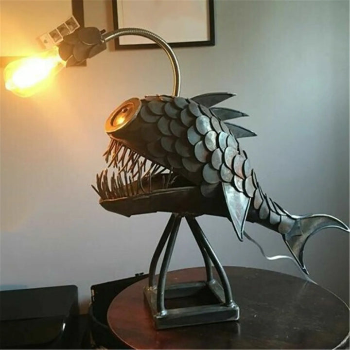 Bordlampe - RusticFish - Justerbart lys - Håndlavet kunstnerisk charme