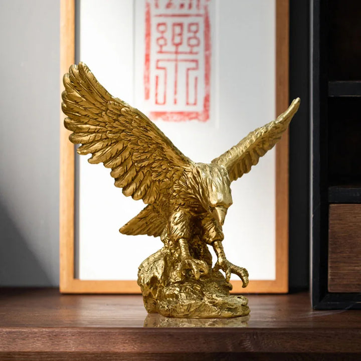 Harpy Eagle Resin Statue Kunst Dyr Model Samling Ornament Hjem Kontor Skrivebord Feng Shui Dekor Figur simpel