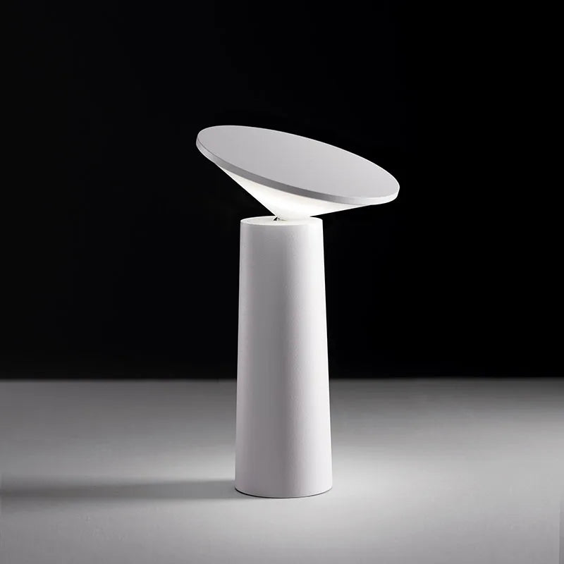 – Moderne Touch Bordlampe med USB