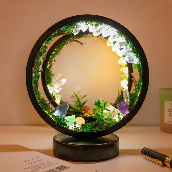 Elegant natlampe - Rund ramme - Grønne krystaller - Chic dekoration