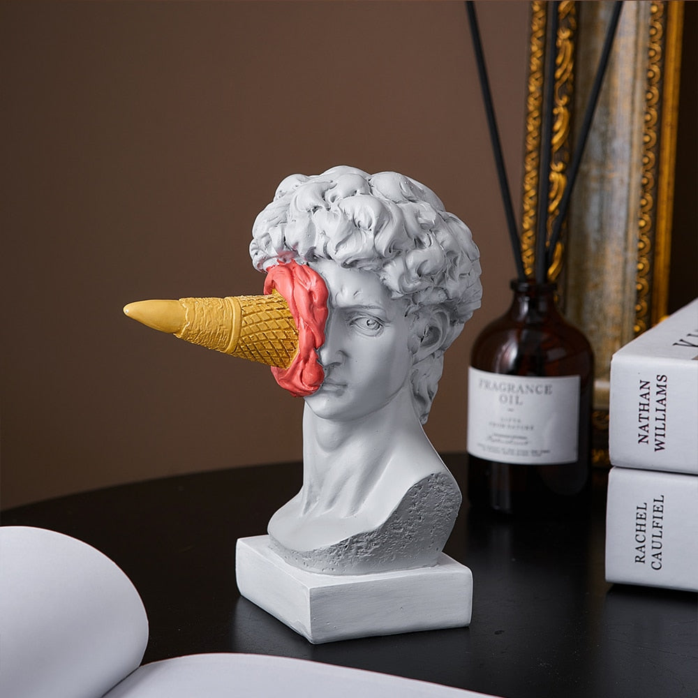 David Figur med Is-sculptur til Hjemmet