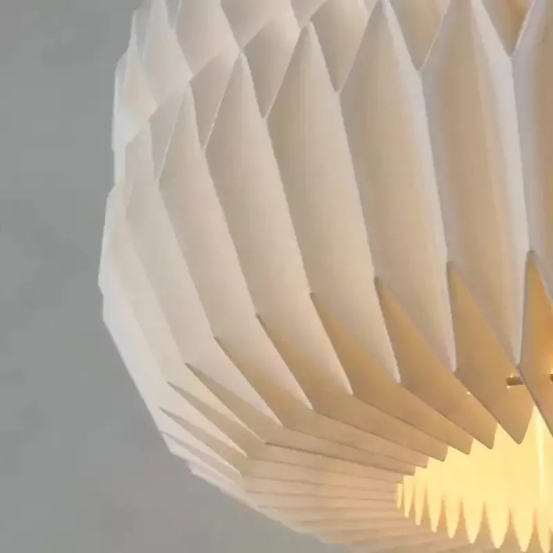 Elegant origami-inspireret papirlanterne