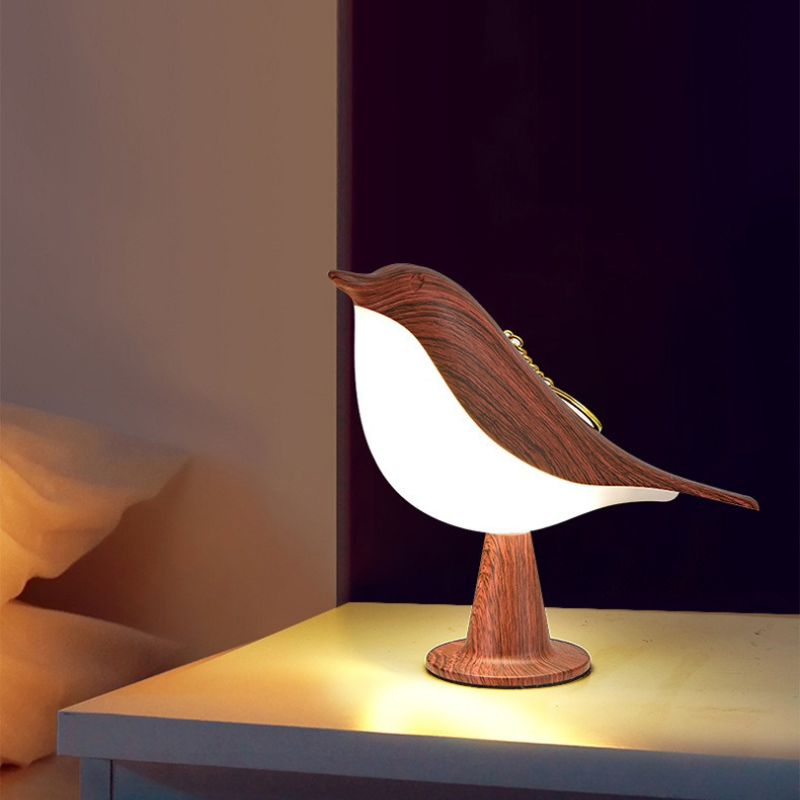 Genopladelig LED natlampe med berøringssensor og kreativ fugledesign