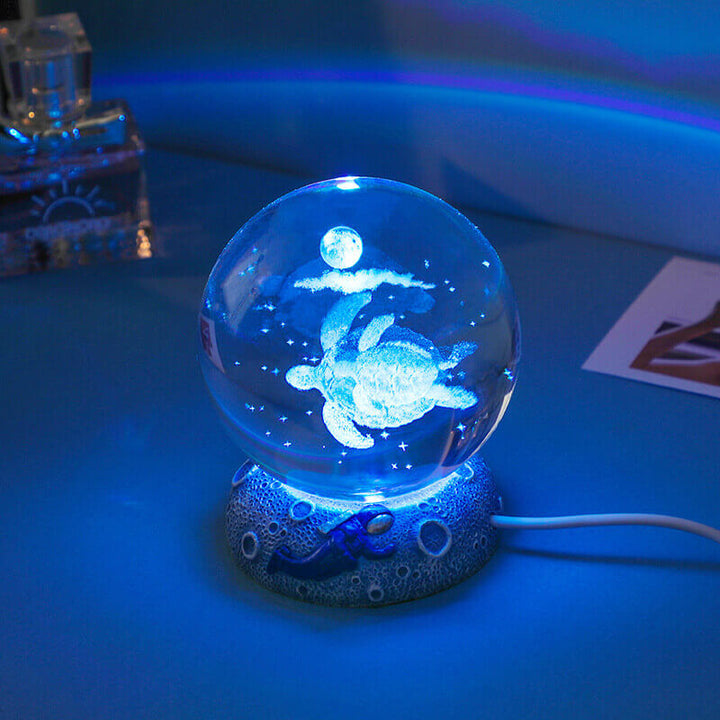 AquaGlobe Krystal Kugle Nattelys | Underwater World LED Lampe | Stemningslys &amp; Dekor til Hjemmet