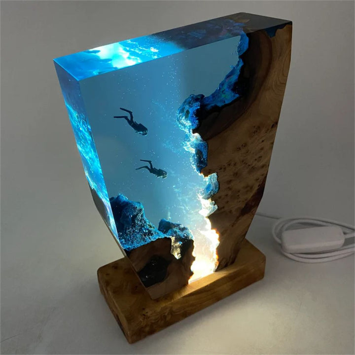 SeabedResin Light | Dyk ind i oceanisk elegance