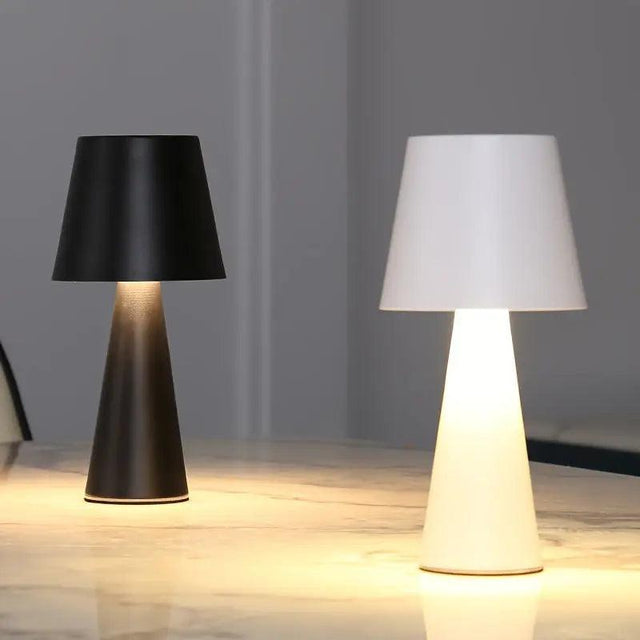 Bordlampe - Belysning - sort - Tilføj raffineret stil og efterlad et varigt indtryk