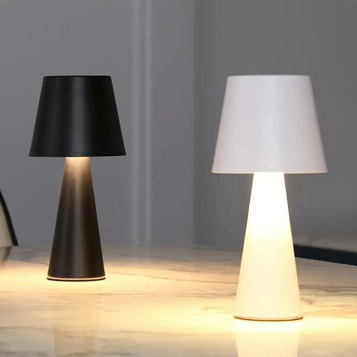 Bordlampe - Belysning - sort - Tilføj raffineret stil og efterlad et varigt indtryk