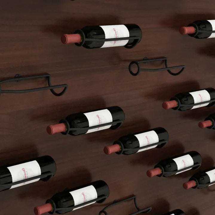 Vægmonteret vinreol til opbevaring af vin, øl og champagne