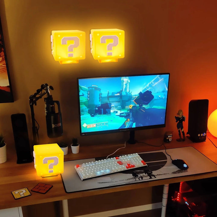 Power-Up Block Natlys - Super Mario-inspireret Spildekoration