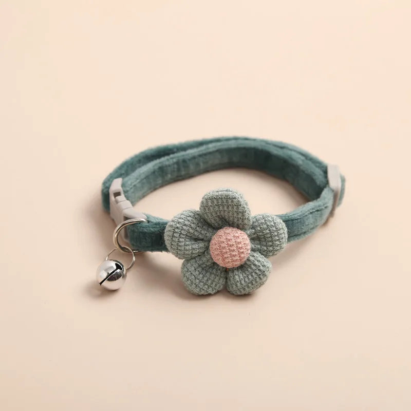 Justerbar Kattekrave med Blomst - FlowerCharm