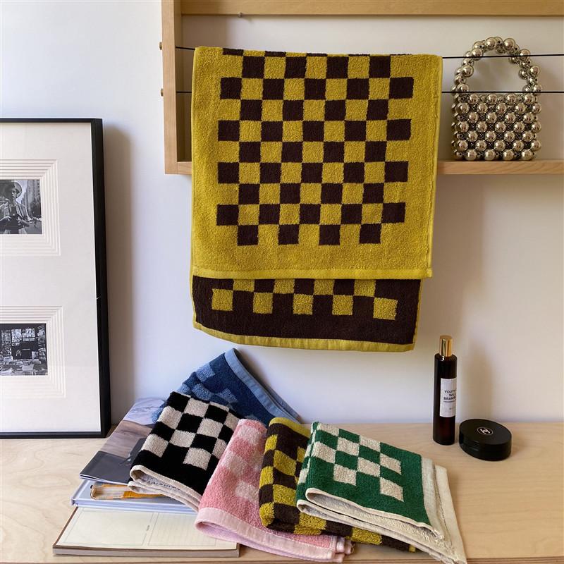 Checkerboard Plus Håndklæde Kollektion